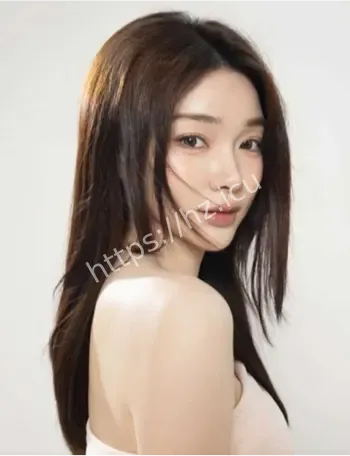 短剧女星金珊